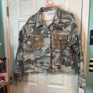 Glitzy Girlz Size 2X Camouflage Jacket with Leopard Print Pockets